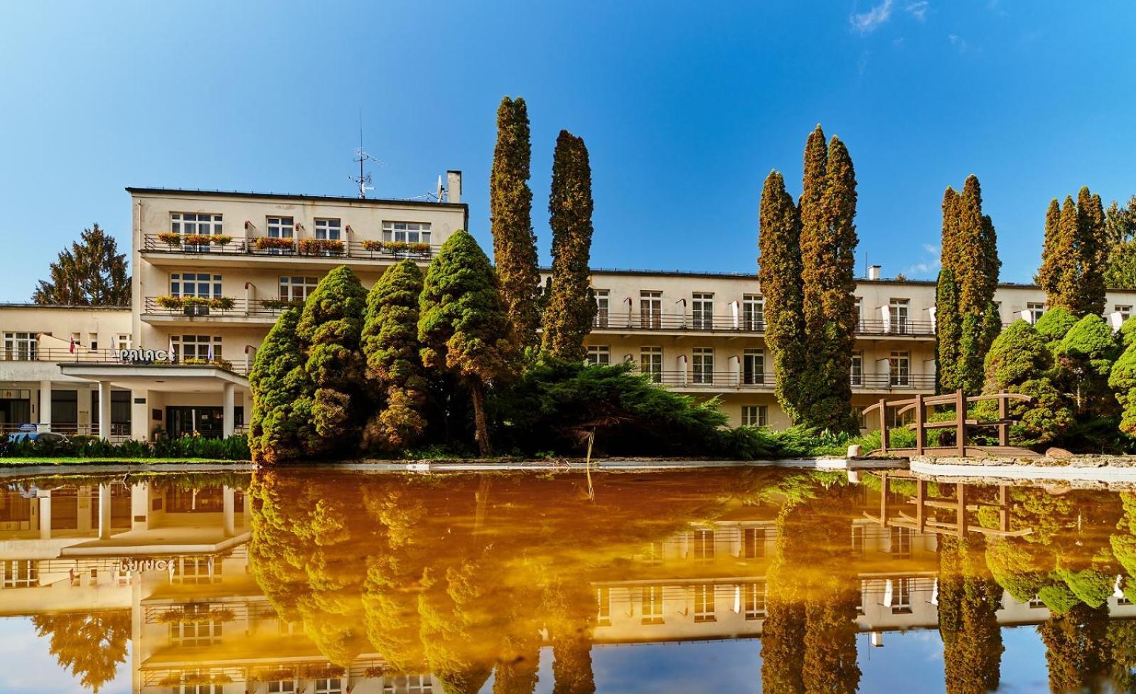 Hotel Palace - Kupele Sliac Ngoại thất bức ảnh